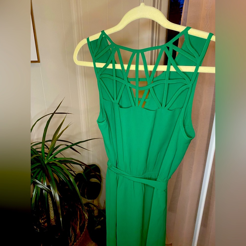 Green strap dress